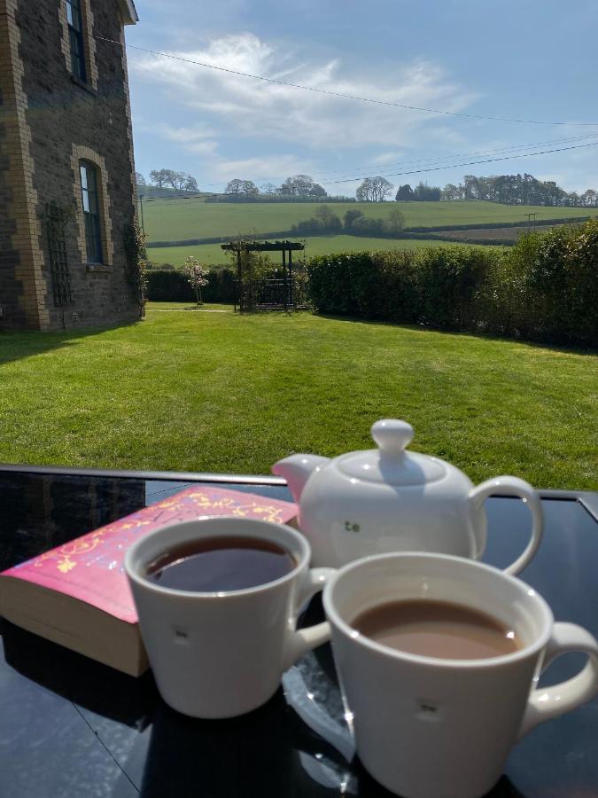 Tegfan Garden Suite Talgarth Esterno foto
